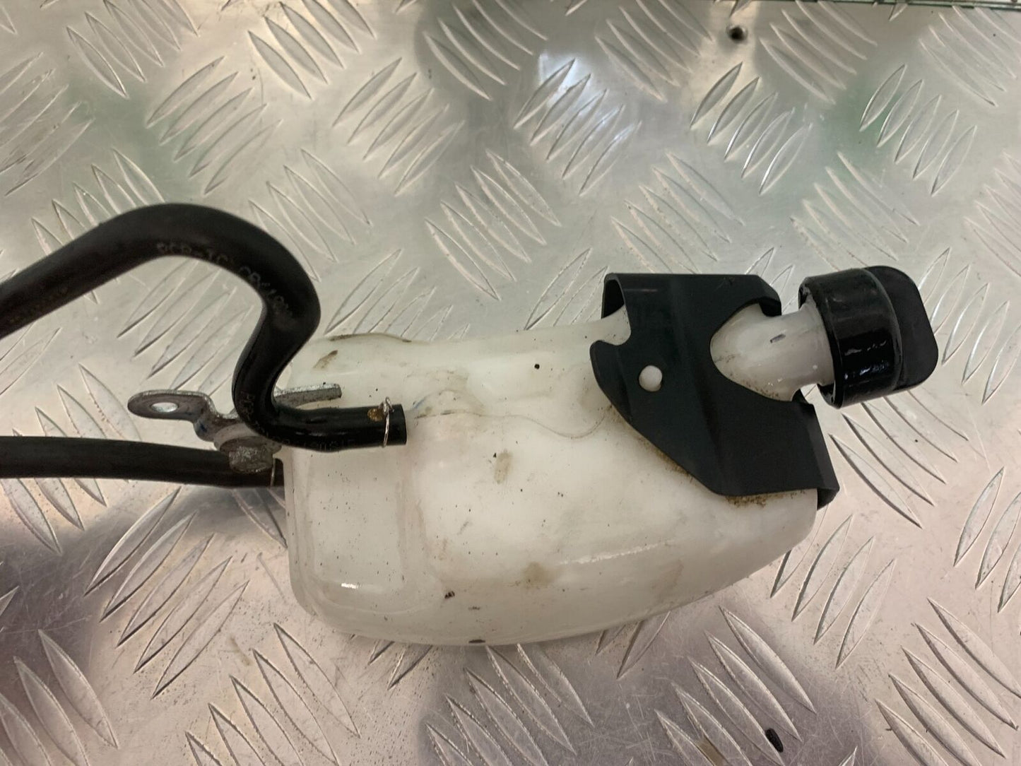 HONDA CBR650 R CBR 650R COOLANT BOTTLE  YEAR 2019-2020 (STOCK 952)