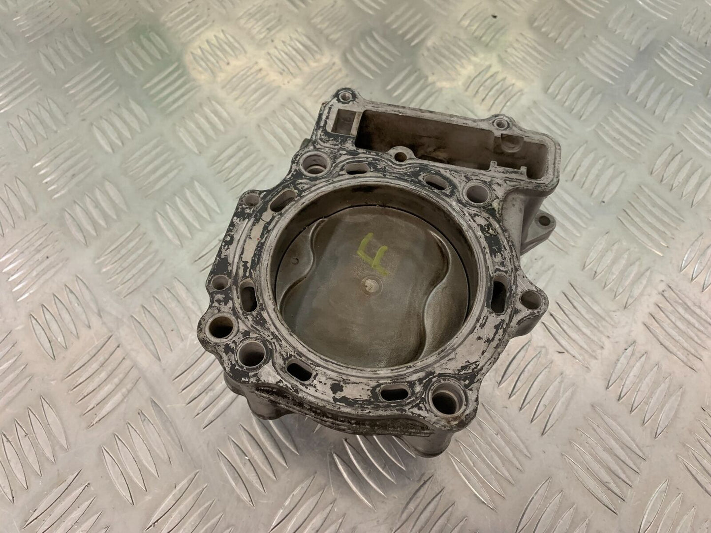 SUZUKI SV1000 SV 1000 K4 FRONT BARREL AND PISTON  YEAR 2004 (STOCK 990)