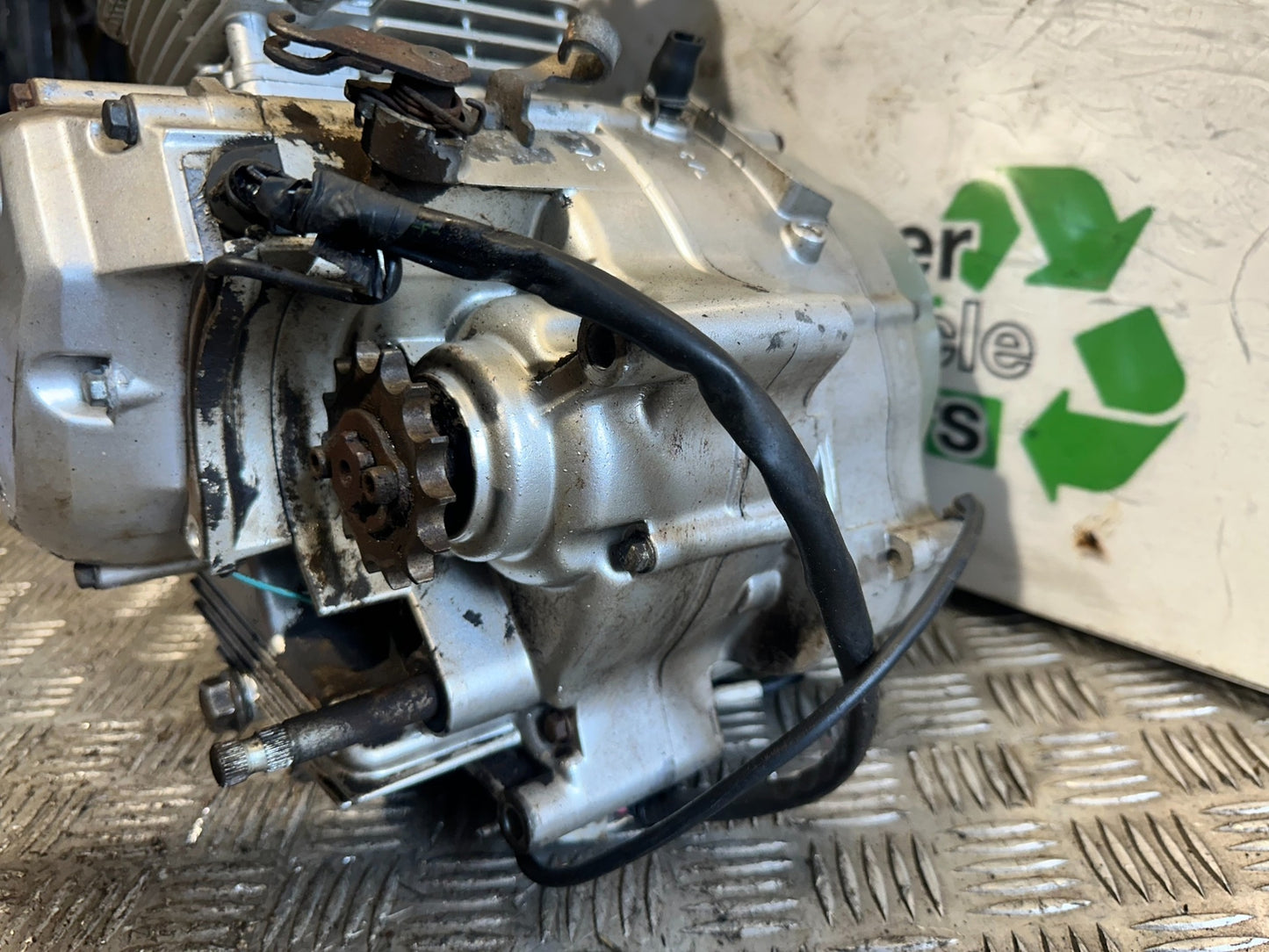 YAMAHA YBR125 YBR 125 ENGINE YEAR 2010-2017 (CMB1163)