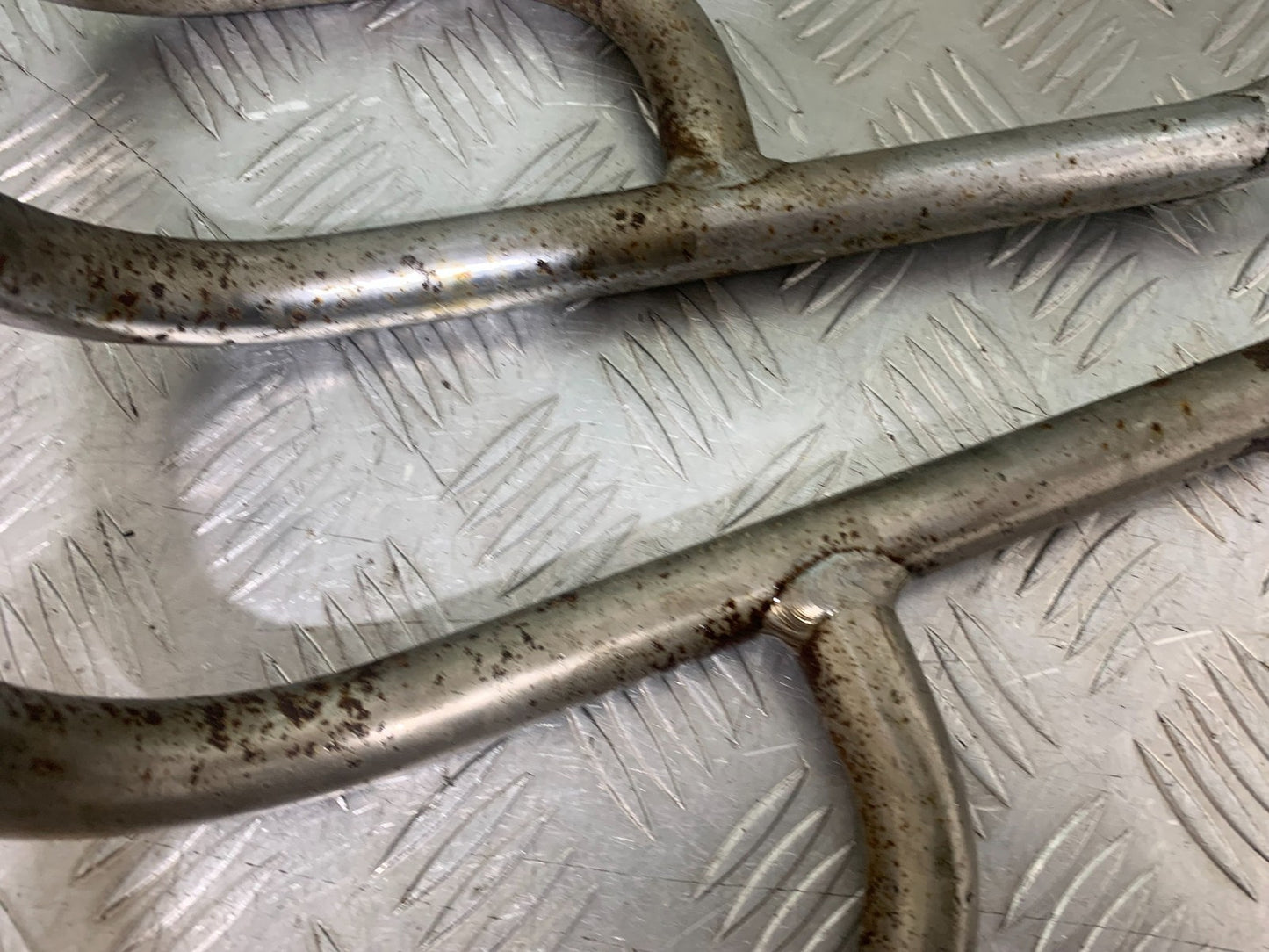HONDA GL500 GL 500 SILVERWING CRASH BARS    YEAR 1981-82 (CMB1168)