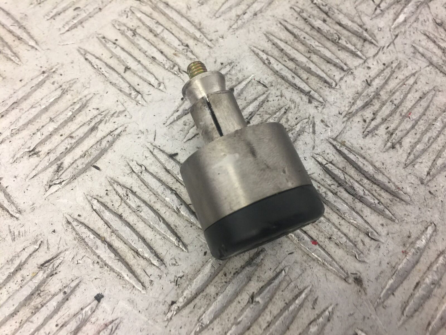 HONDA CB900 CB 900 HORNET 1 X R&G BAR END WEIGHT  YEAR 2002-06 (STOCK 633)