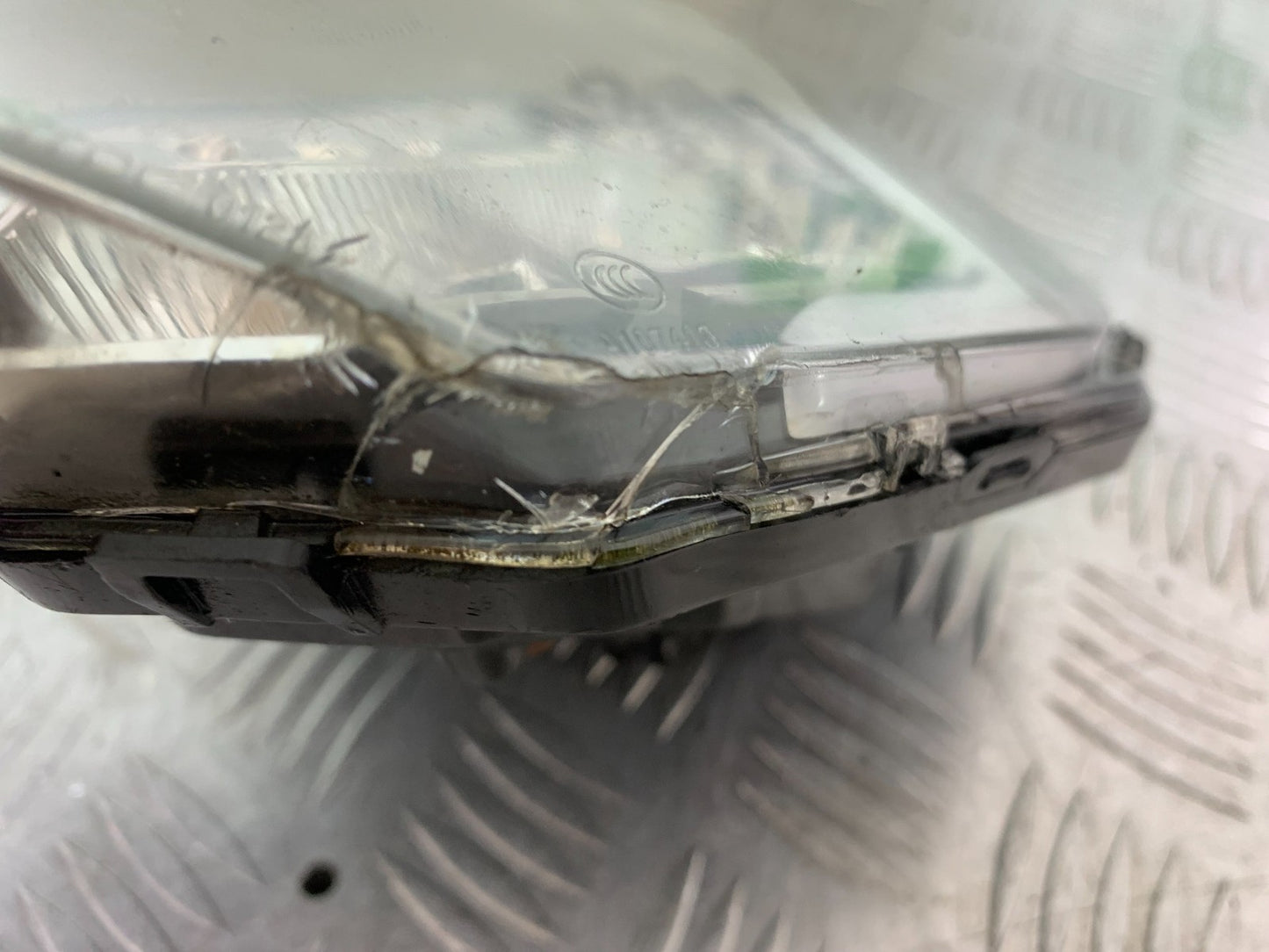 KTM 125 DUKE HEADLIGHT (DAMAGED)  YEAR 2018-2023 (CMB1185)