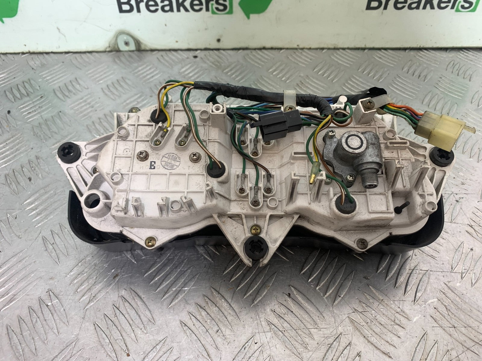HONDA ST1100 PAN EUROPEAN CLOCK SPEEDO DASH YEAR 1993-2001 (CMB1195)