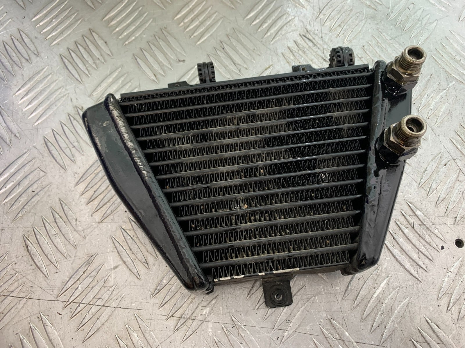 DUCATI 848 OIL COOLER  YEAR 2008-2010 (CMB1323)