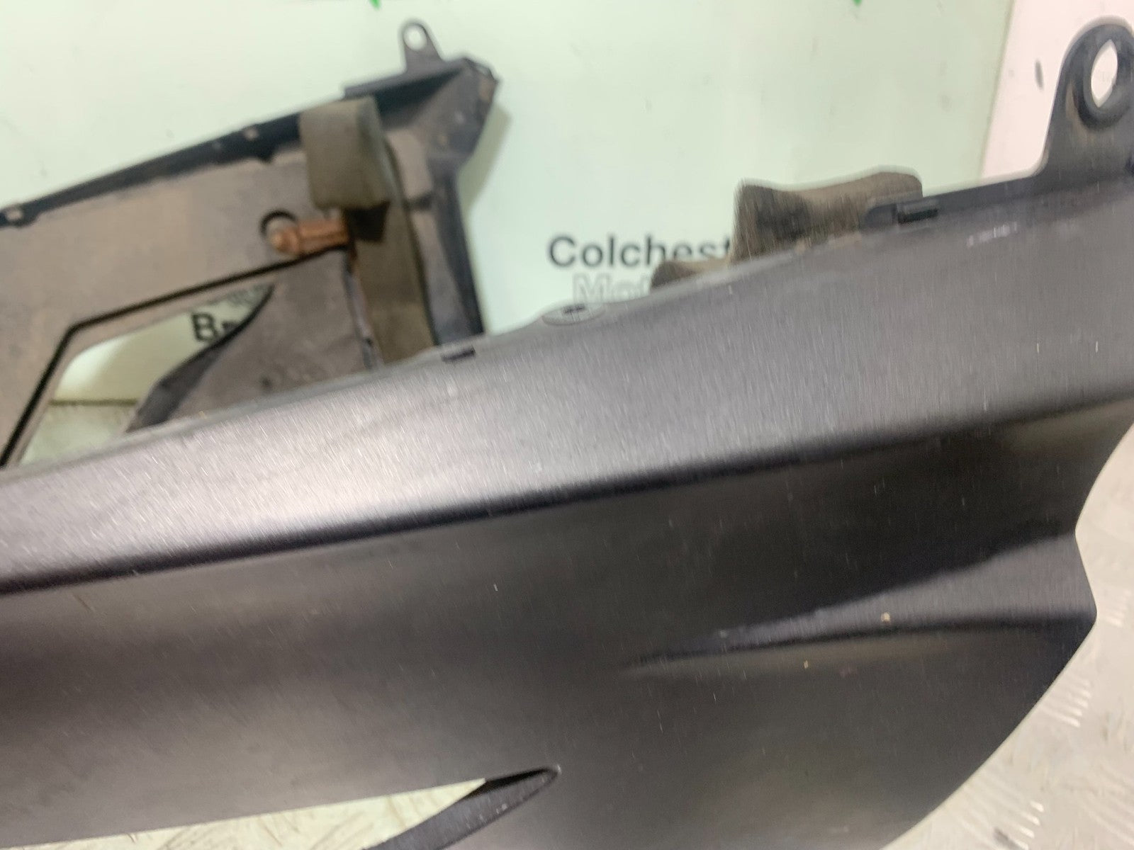 KAWASAKI GTR1400 GTR 1400 BELLYPAN YEAR 2007-2009 (CMB1174)