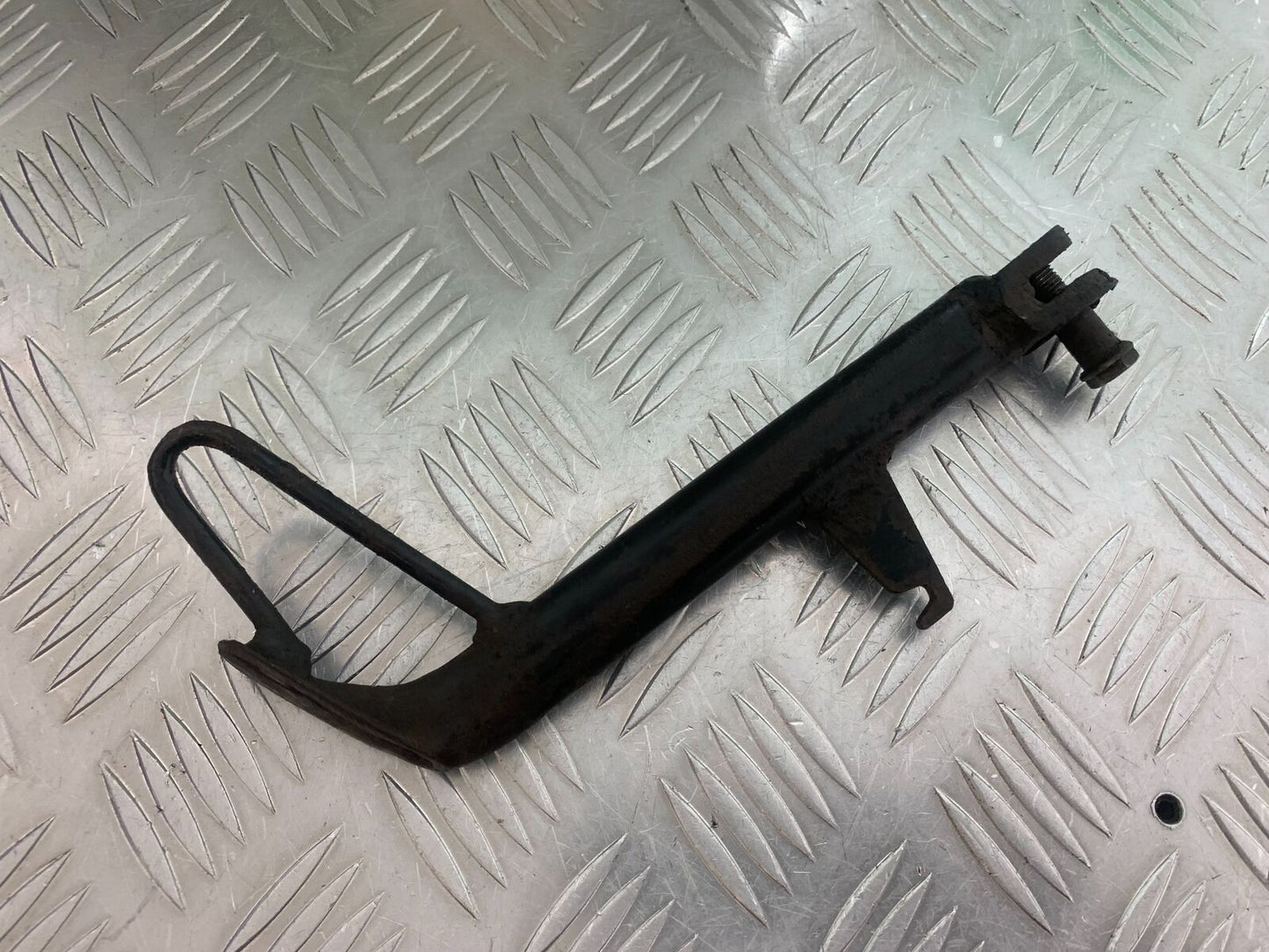 HONDA CBR125 CBR 125 SIDE STAND   YEAR 2004-06  (CMB1040)