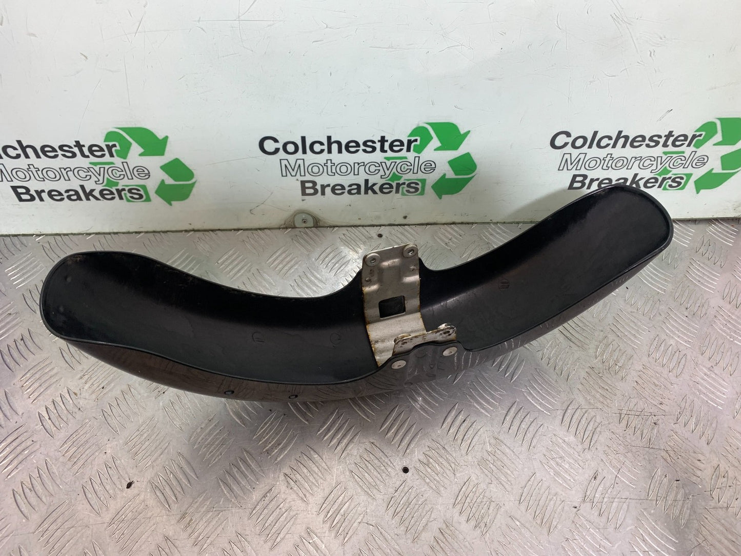 YAMAHA YBR125 CUSTOM FRONT MUDGUARD  YEAR 2008-2016 (CMB1192)