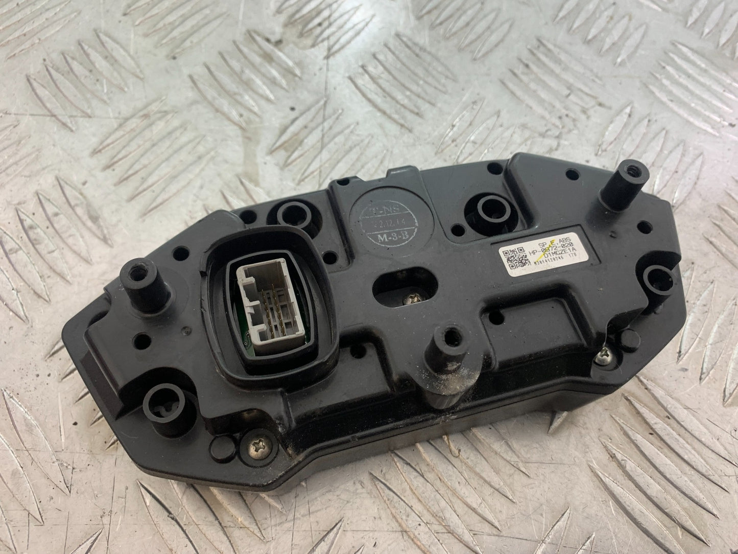 HONDA CBR500R CBR 500 R CLOCKS SPEEDO DASH YEAR 2012-16 (CMB1151)