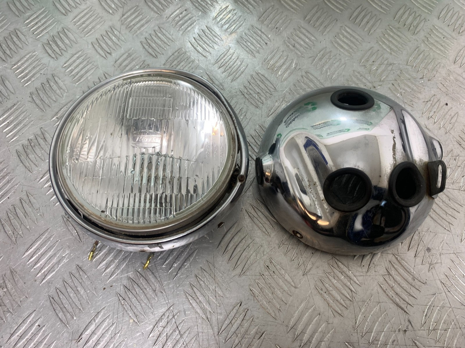 SUZUKI GSX1100 G GSX 1100 G HEADLIGHT  1991-1996 (CMB1283)