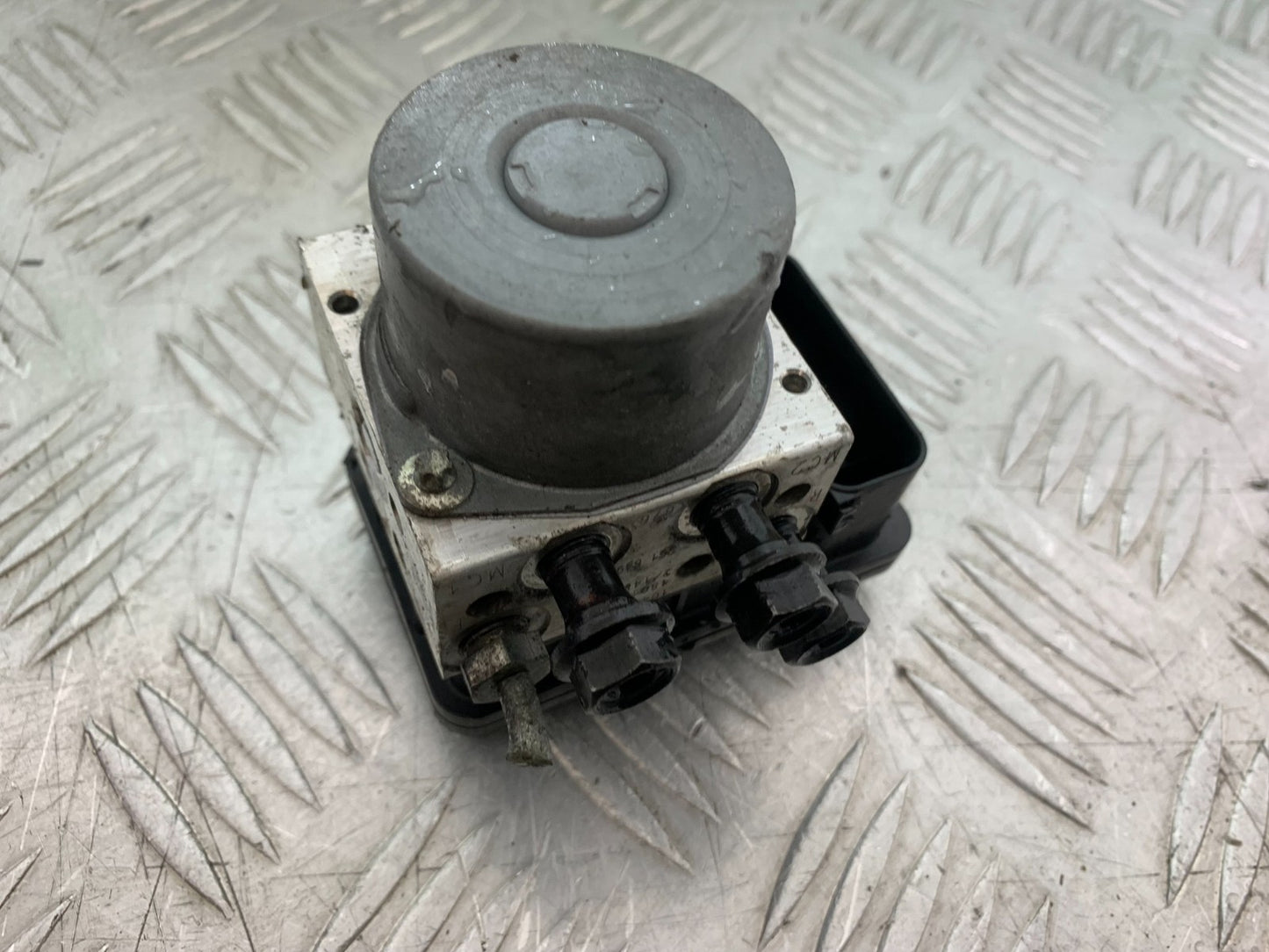 ROYAL ENFIELD HIMALAYAN 411 ABS PUMP YEAR 2018-2023 (CMB1279)