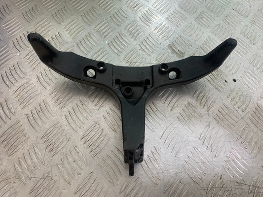 HONDA CBR600 CBR 600 RR FAIRING BRACKET  YEAR 2003-2004 CMB1173)
