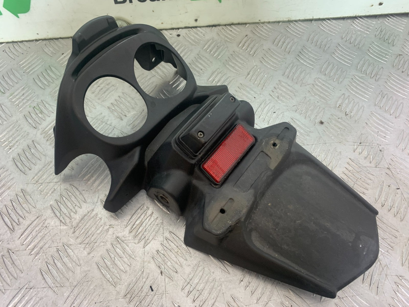 SUZUKI GSR600 GSR 600 REAR MUDGUARD  2006-2010 (CMB1177)