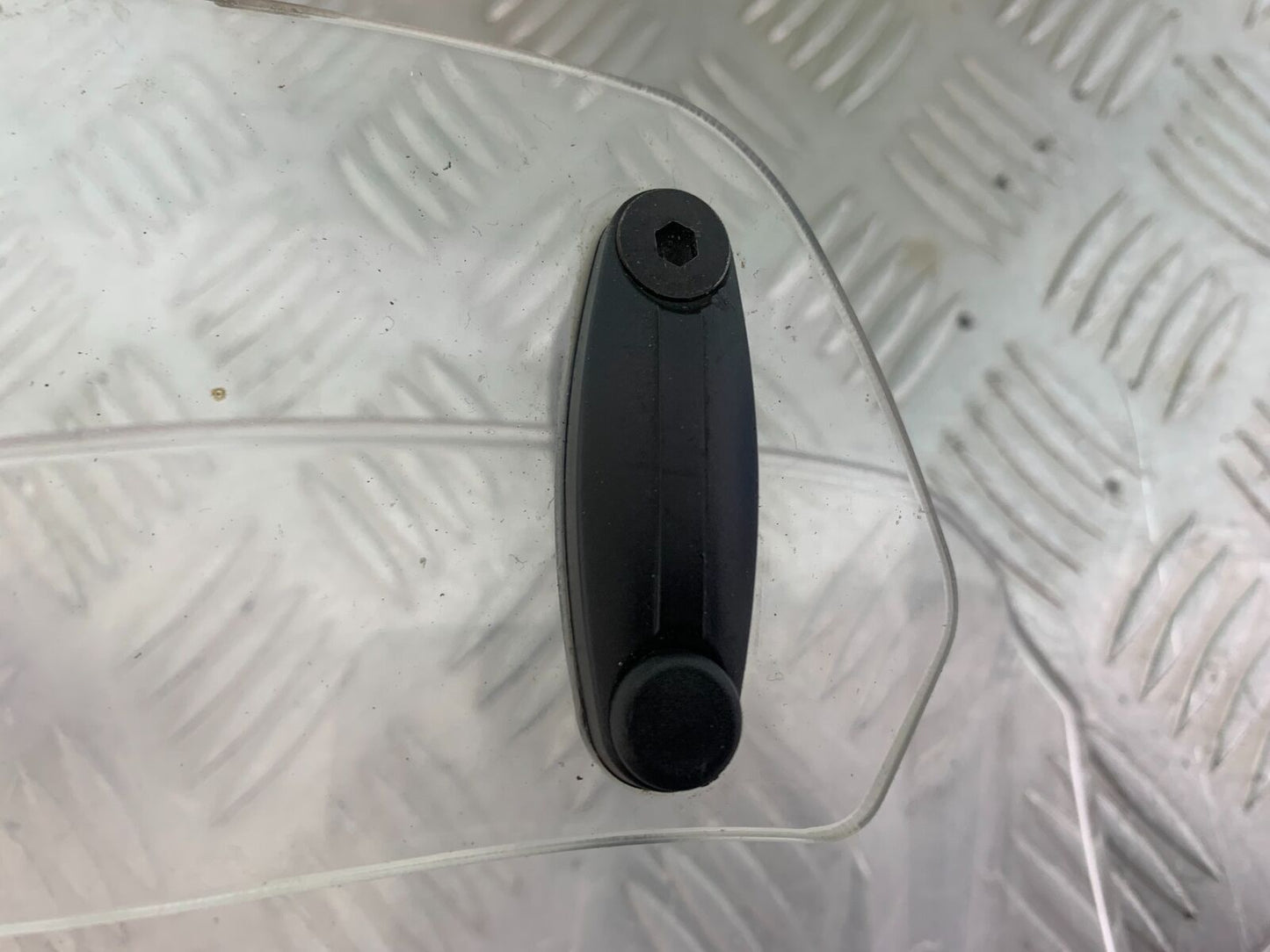 SUZUKI DL 650 V-STROM SCREEN YEAR 2020 (CMB1117)