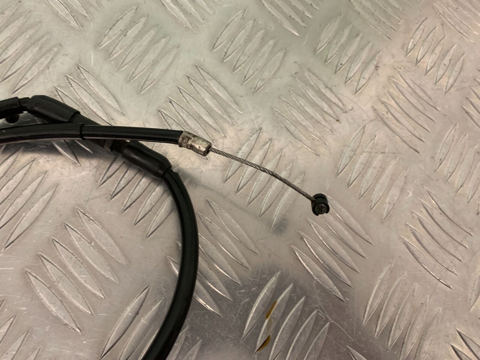 YAMAHA XJ6 XJ6-S CLUTCH CABLE  YEAR 2009-2015 (STOCK 991)