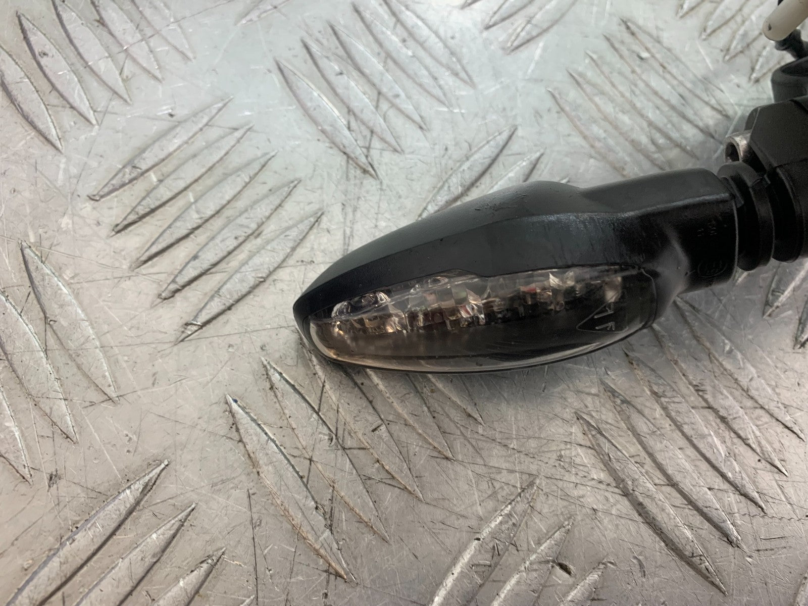 TRIUMPH TRIDENT 660 FRONT INDICATORS  YEAR 2021-2024 (CMB1295)