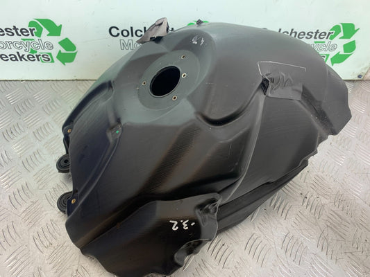 APRILIA SL750 SL 750 SHIVER PETROL TANK  YEAR 2008-2016 (CMB1242)