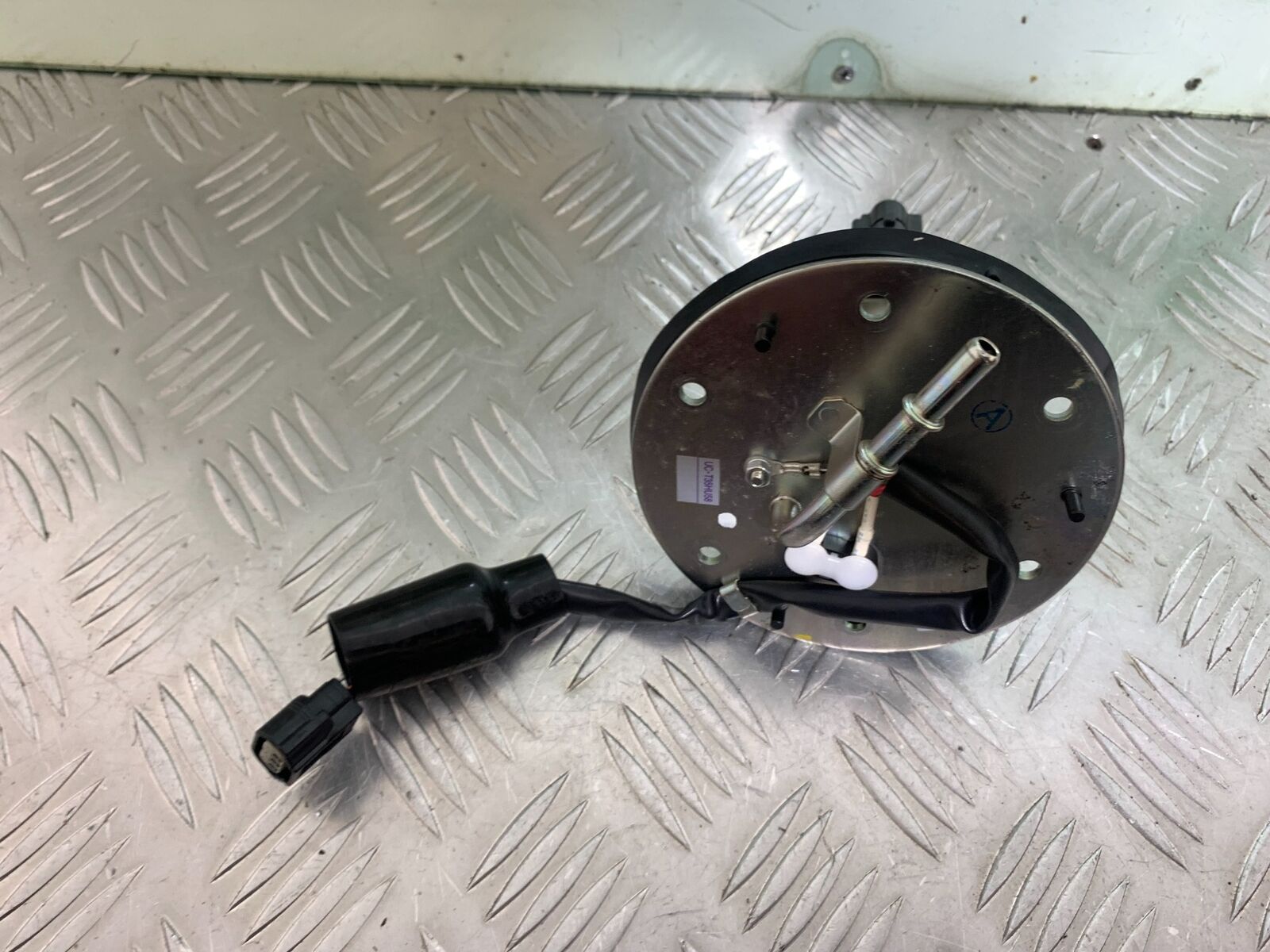 HONDA CRF1000 (DCT) AFRICA TWIN PETROL PUMP   YEAR 2017 (CMB1030)