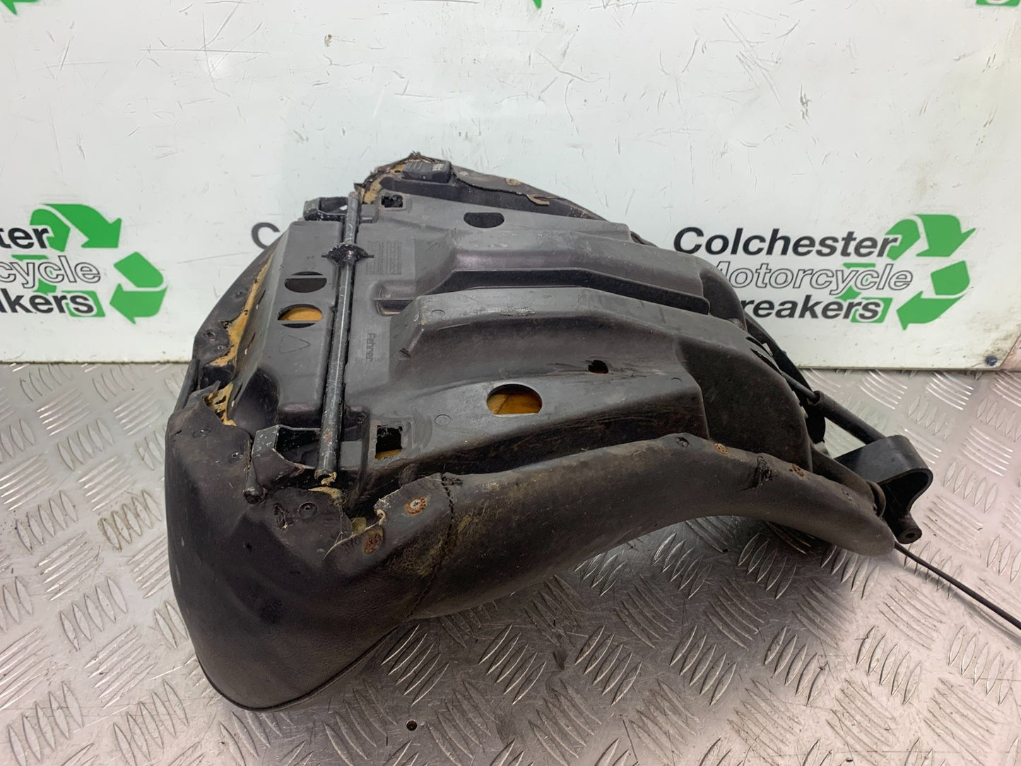 BMW K1200 K 1200 LT FRONT SEAT  YEAR 1999-07 (CMB1271)