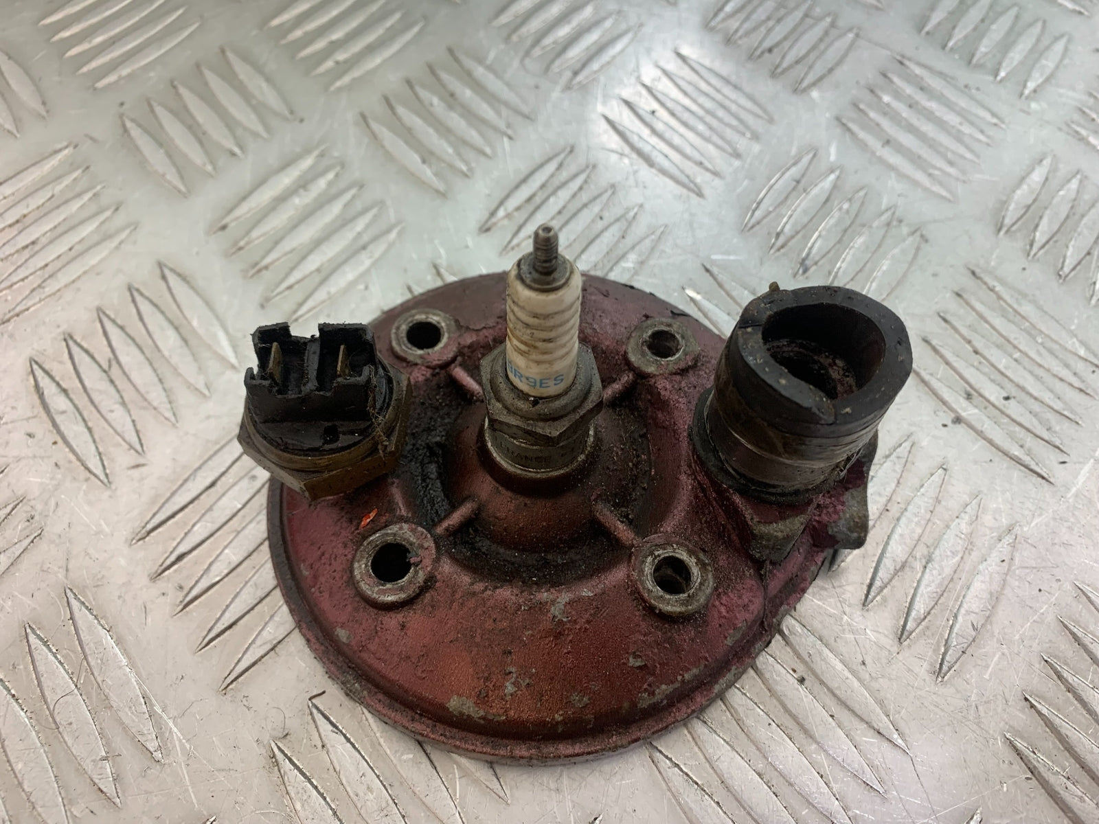 APRILIA RS50 RS 50 CYLINDER HEAD  YEAR 1996-1998 (CMB1132)