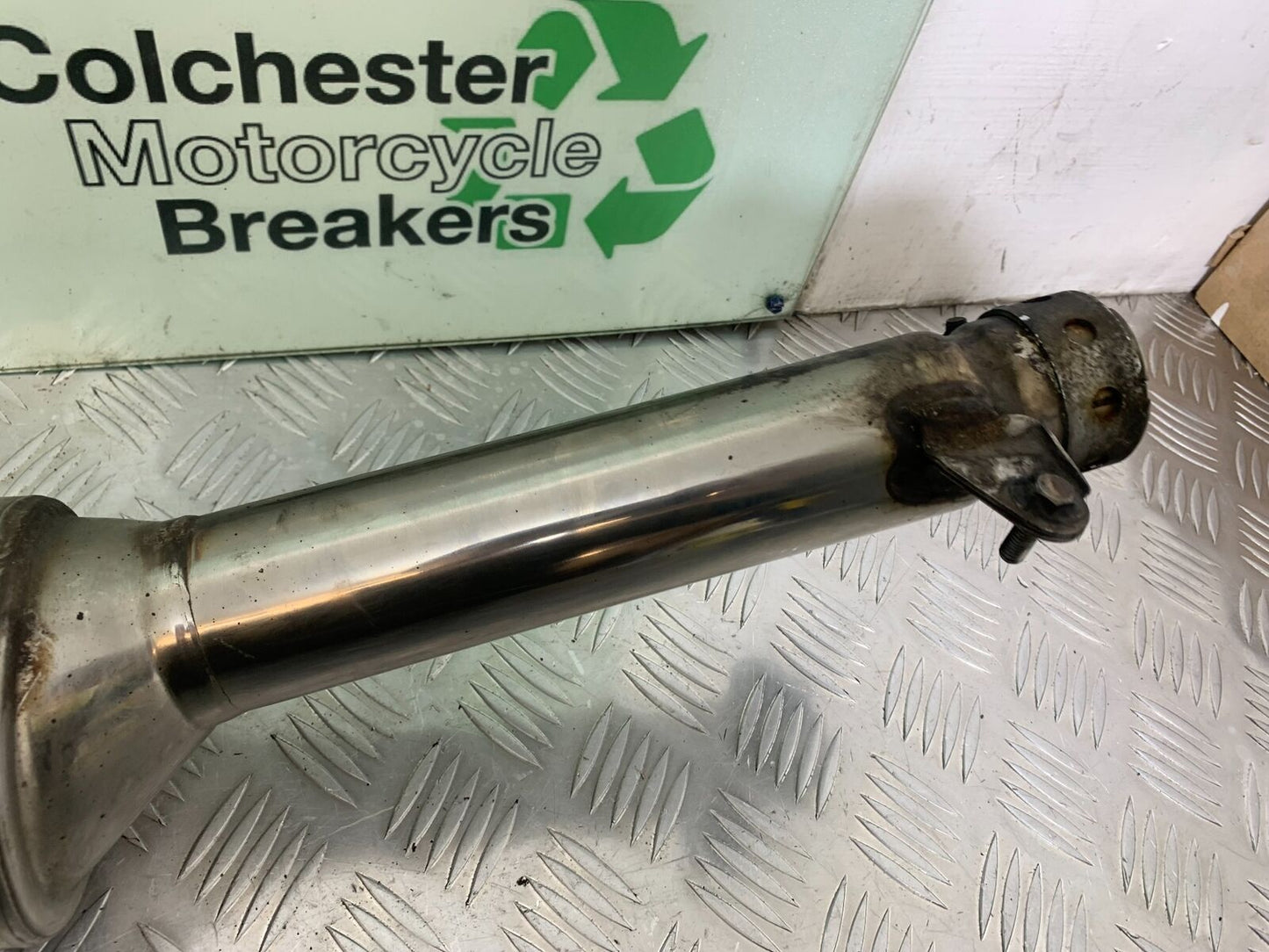 HONDA CBR1100 BLACKBIRD RIGHT SILENCER   YEAR 1999-2005 (CMB1103)