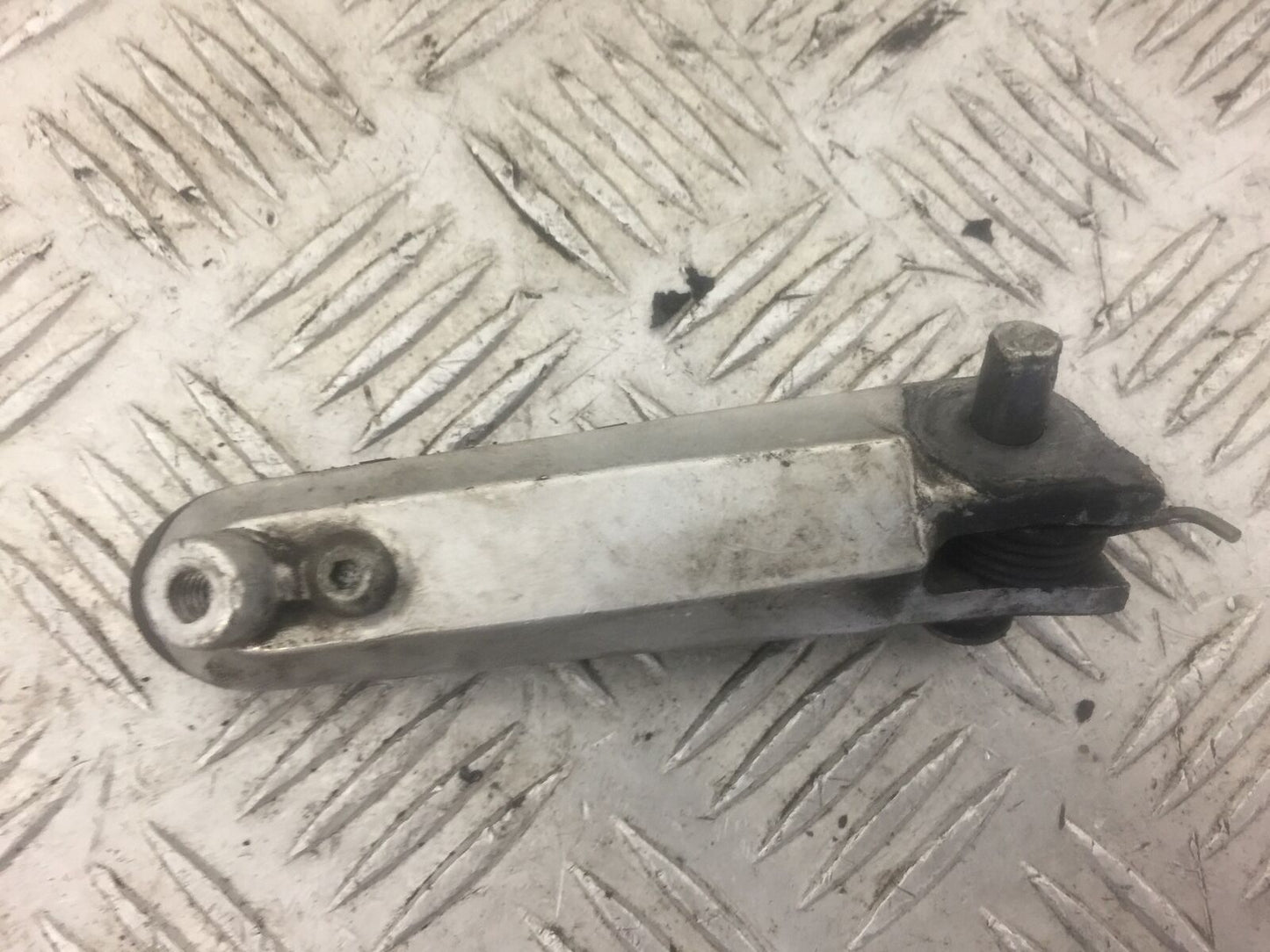 HONDA CBR1100 BLACKBIRD FRONT LEFT PEG  YEAR 2002 (STOCK 461)