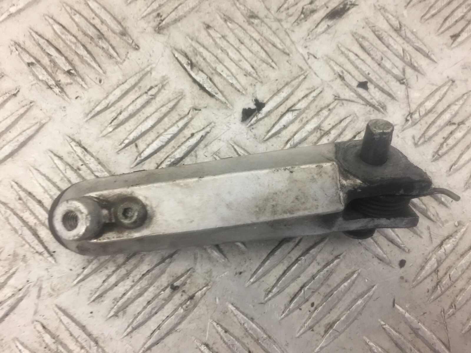HONDA CBR1100 BLACKBIRD FRONT LEFT PEG  YEAR 2002 (STOCK 461)