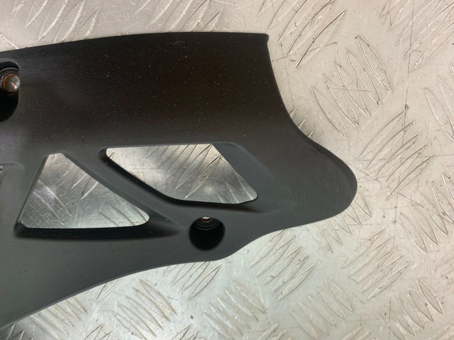 KAWASAKI 650 VERSYS RIGHT BELLY PAN  YEAR 2015-2018 (CMB1288)