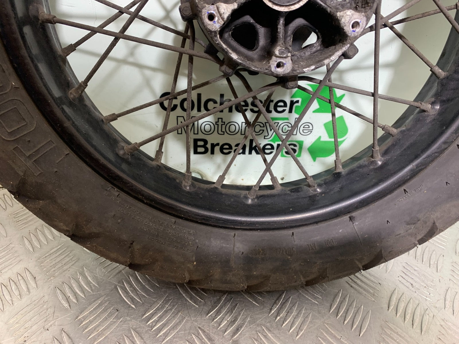 ROYAL ENFIELD HIMALAYAN 411 REAR WHEEL YEAR 2018-2023 (CMB1279)