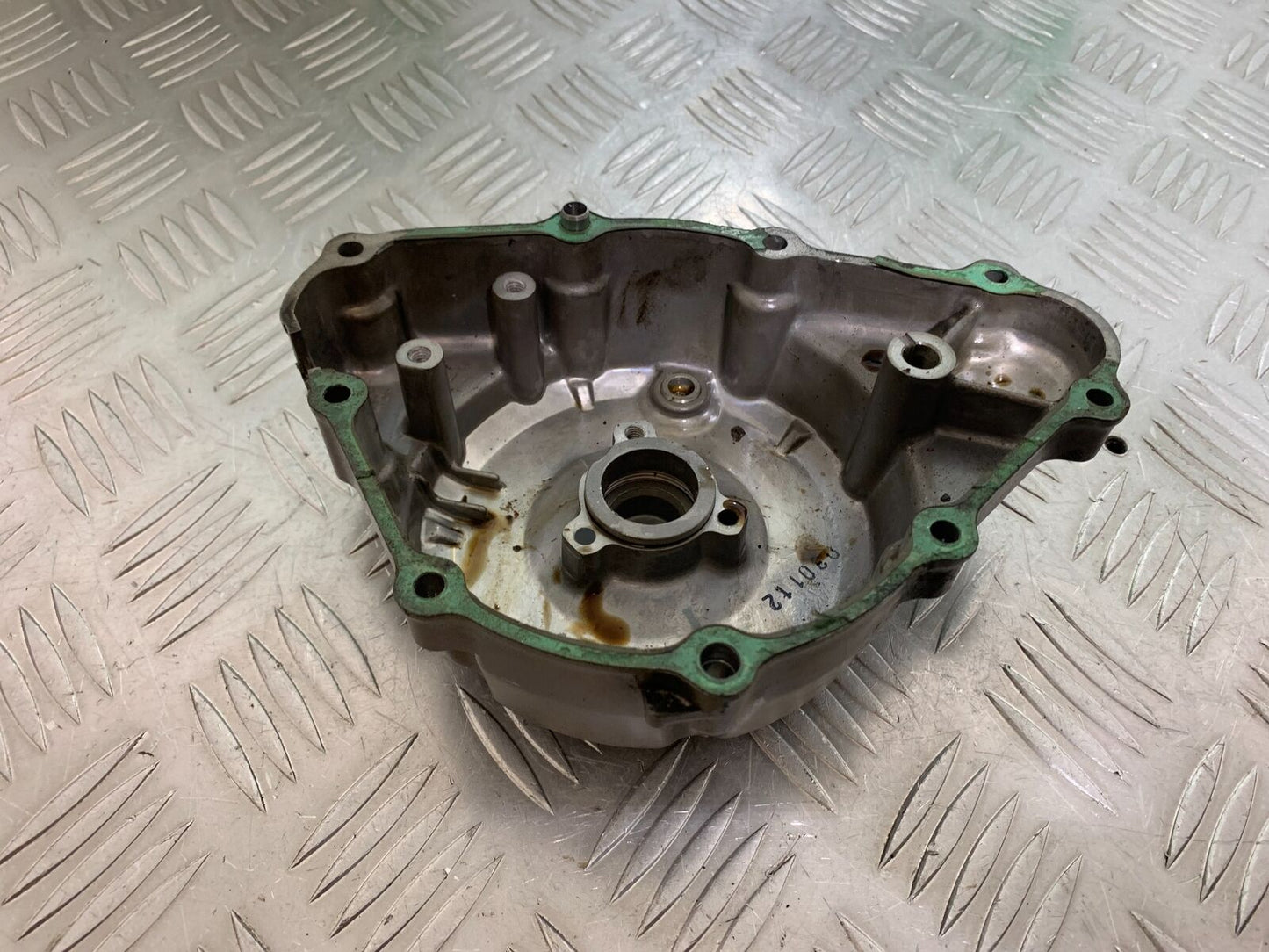 HONDA CBR125 CBR 125 GENERATOR COVER YEAR 2004-06  (CMB1040)