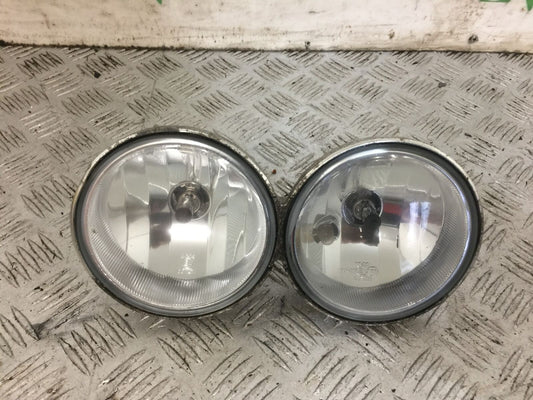 HARLEY DAVIDSON FAT BOB FXDF HEADLIGHTS  YEAR 2009  (STOCK 806)