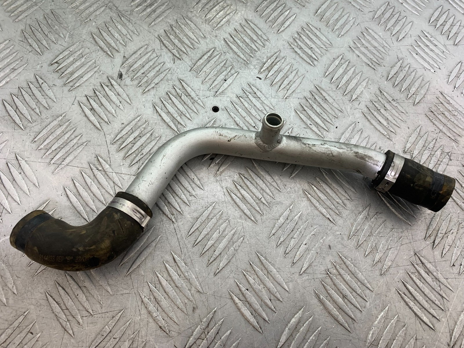 APRILIA TUONO 1000 V4R COOLANT HOSE   YEAR 2011-13  (CMB1316)