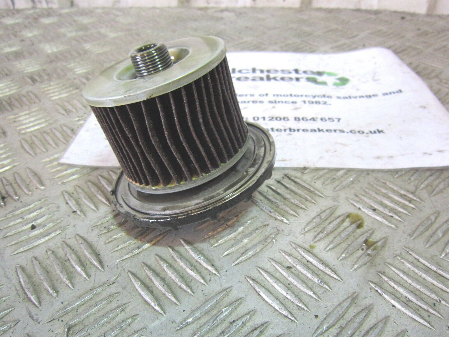 KAWASAKI ZZR1100 ZZR 1000 D OIL FILTER HOUSING  YEAR 1994