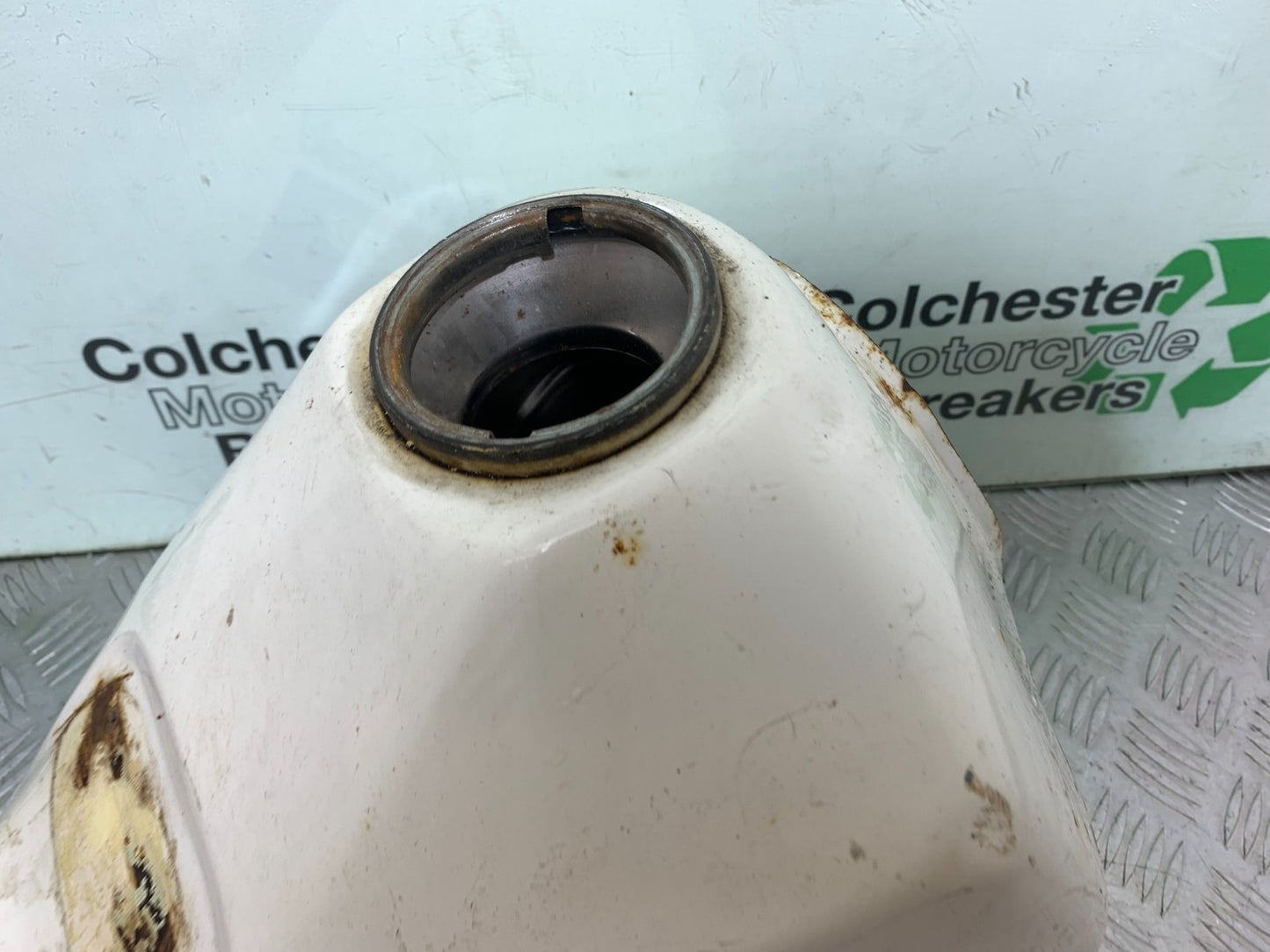 KAWASAKI KLR250 KLR 250 PETROL TANK YEAR 1984-2001 (CMB1225)