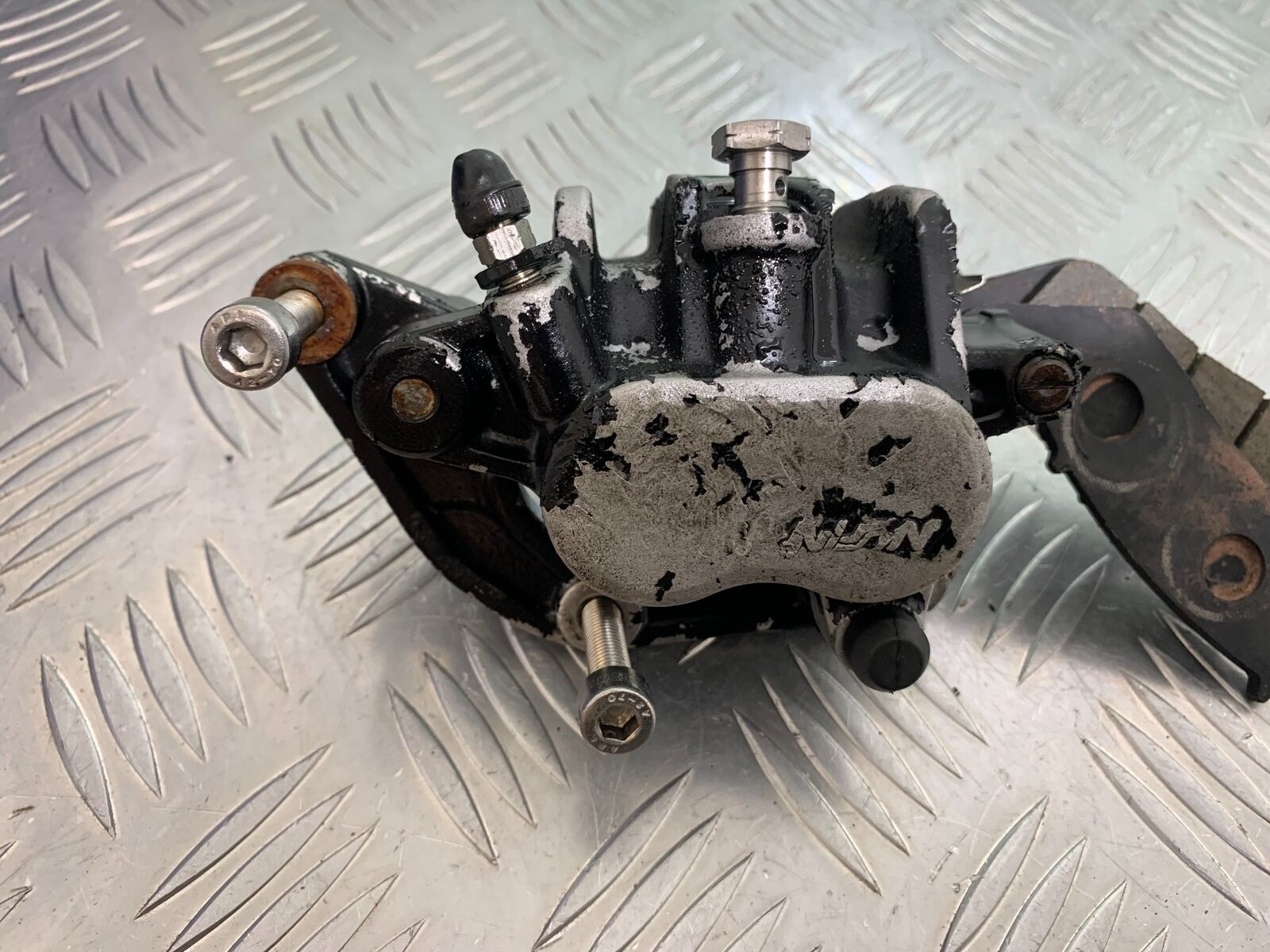 HONDA NTV 650 REVERE FRONT CALIPER  YEAR 1988-1996 (CMB1025))