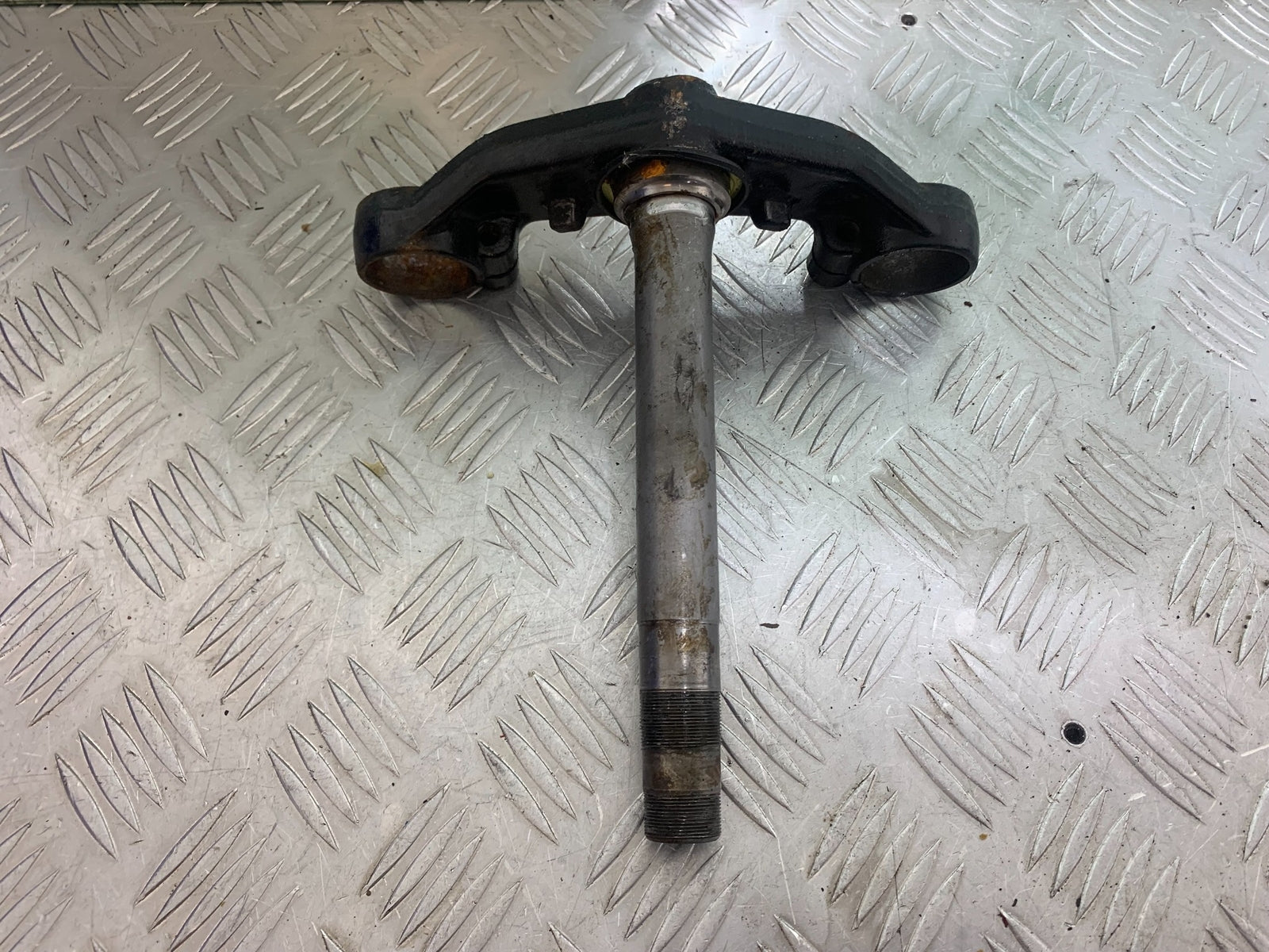 HONDA VFR750 VFR 750 BOTTOM YOKE  YEAR 1994-1997 (CMB1156)