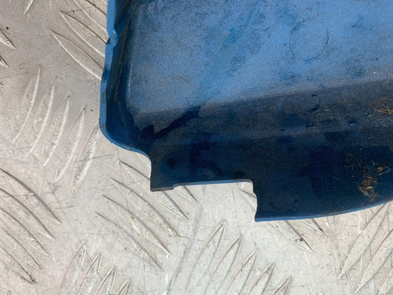 SUZUKI GP100 GP 100 LEFT SEAT PANEL   YEAR 1978-1988 (CMB1259)