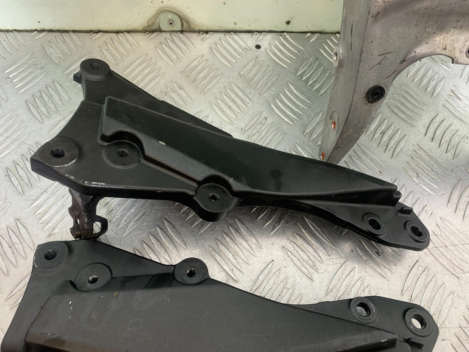 KAWASAKI Z1000 SX REAR SUBFRAME  YEAR 2014-16 (CMB1264)