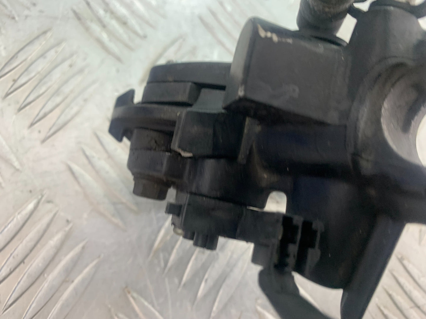 KAWASAKI ZX6R ZX6 R P7F P8F FRONT MASTER CYLINDER    YEAR 2007-08 (CMB1165)