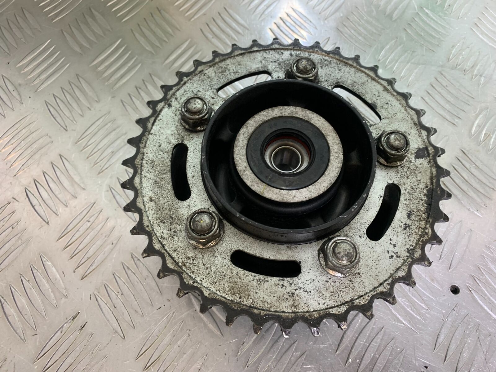 HONDA CBR500R CBR 500 R REAR SPROCKET CARRIER YEAR 2012-16 (CMB1066)