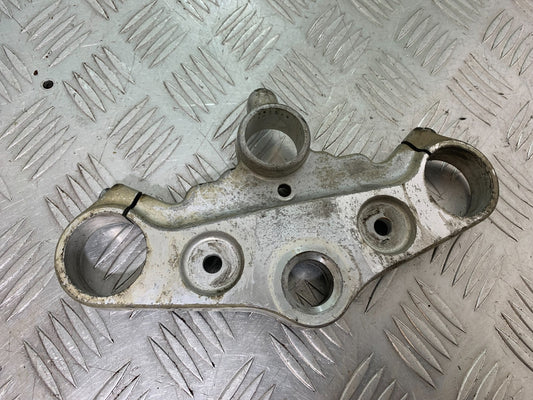 TRIUMPH T509 SPEED TRIPLE TOP YOKE   YEAR 1997-1998 (CMB1144)