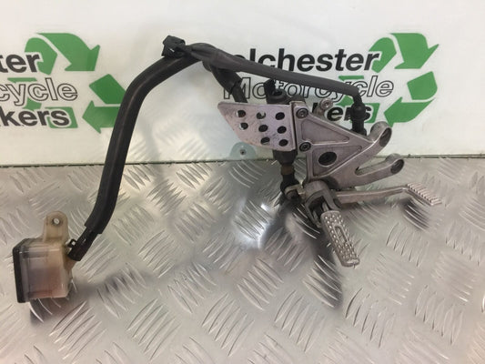 HONDA CBR600 RR FRONT RIGHT HANGER  YEAR 2005-2006 (STOCK 933)