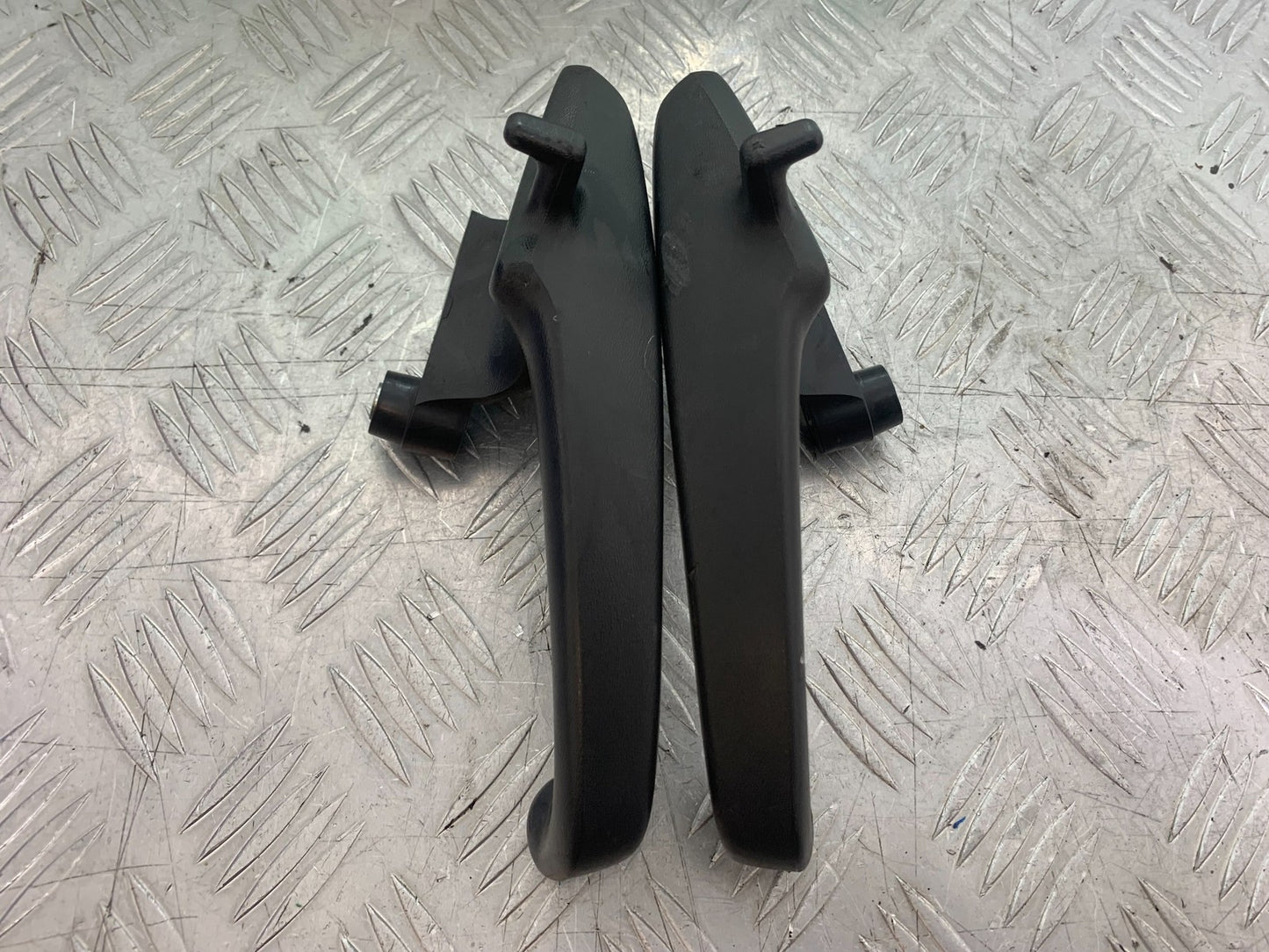 HONDA VFR800 PRE V-TEC GRAB RAILS   YEAR 1998-2001 (CMB1233)