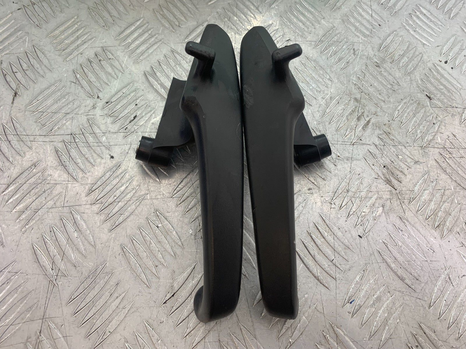 HONDA VFR800 PRE V-TEC GRAB RAILS   YEAR 1998-2001 (CMB1233)