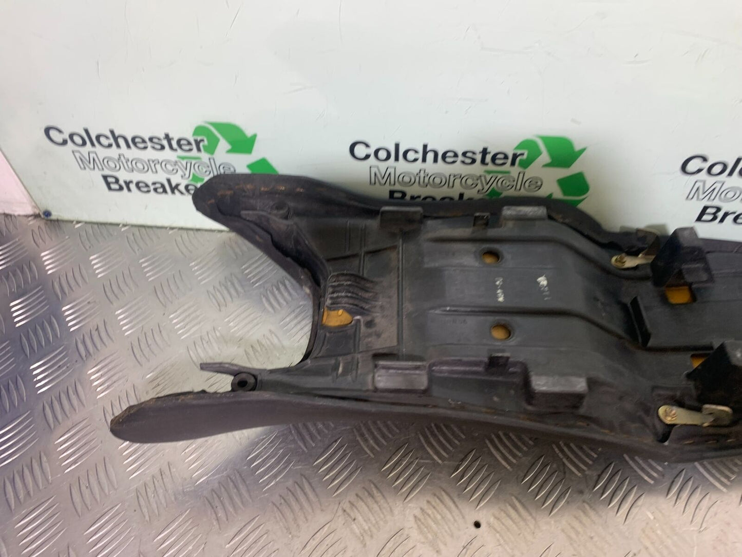 HONDA CBR600 CBR 600 F SEAT  YEAR 2000-2003(CMB1091)