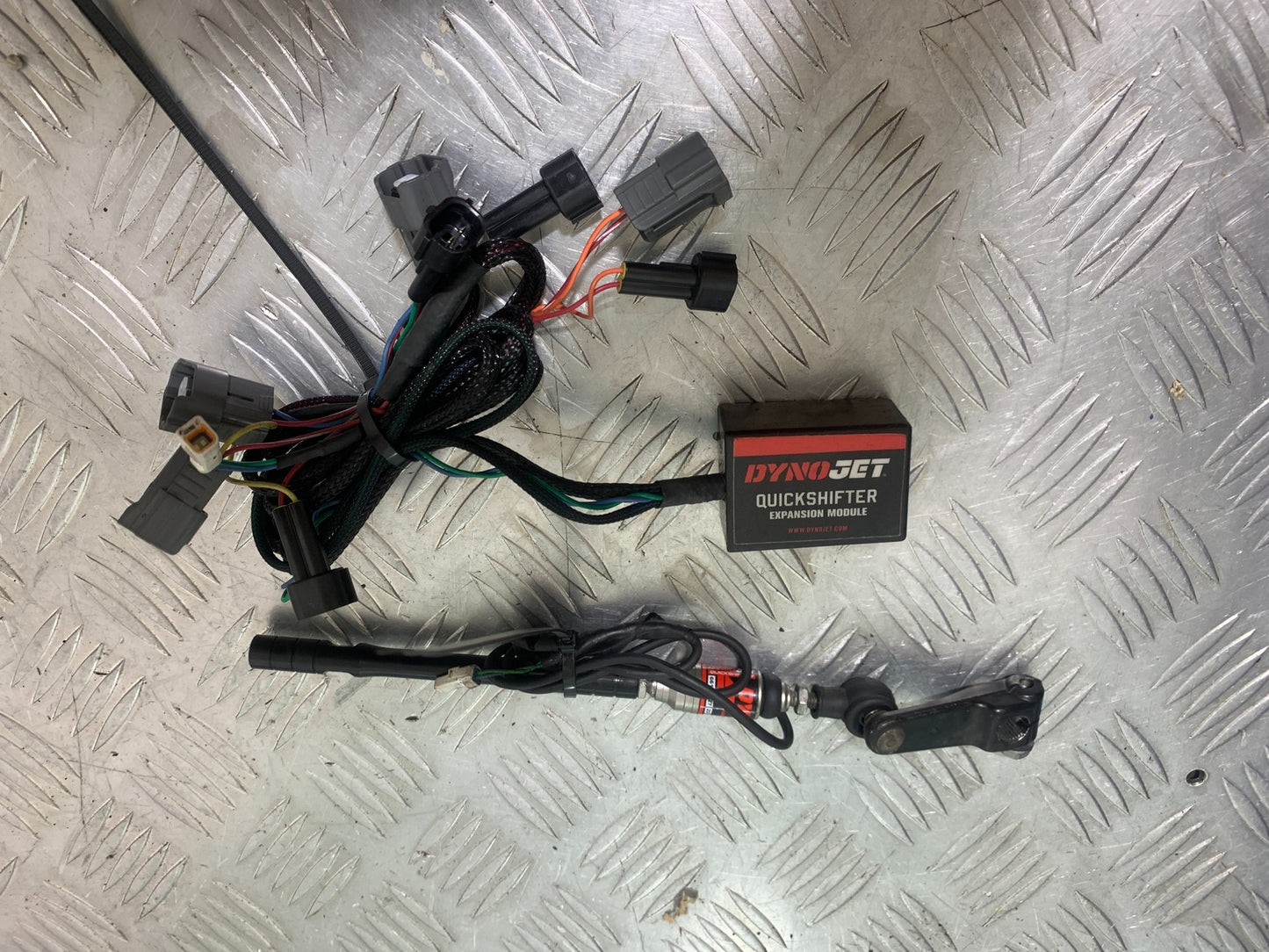 KAWASAKI ZX10R ZX 10R QUICK SHIFTER  YEAR 2011-2015 (CMB1154)