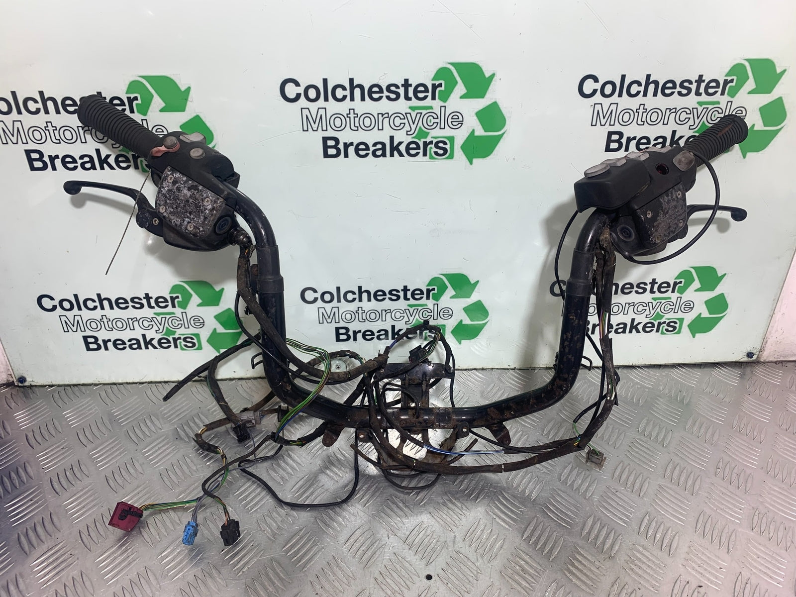 BMW K1200 K 1200 LT HANDLEBARS MASTER CYLINDERS SWITCHES YEAR 1999-07 (CMB1138)