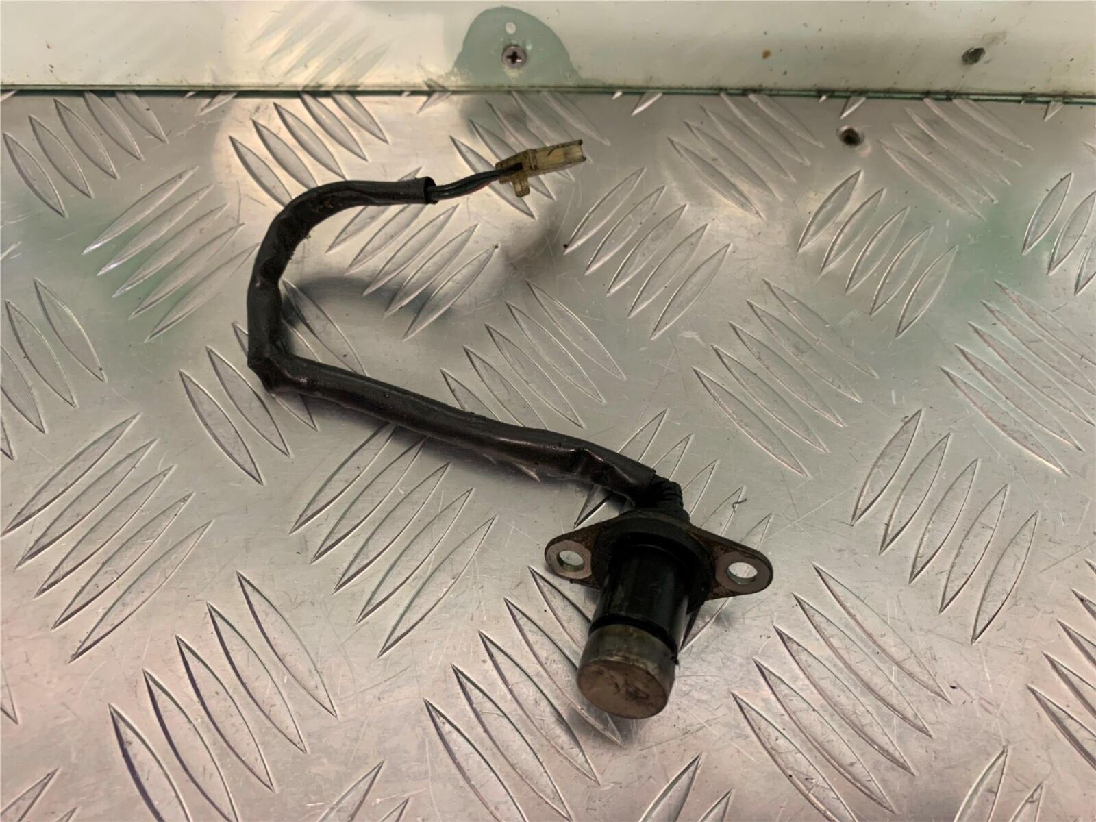 HONDA CBR1100 BLACKBIRD SPEEDO SENSOR   YEAR 1999-05 (STOCK 961)