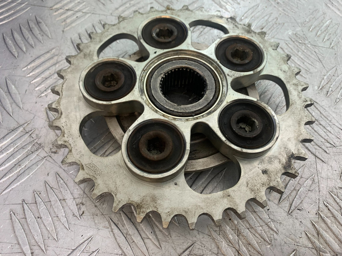 DUCATI 848 SPROCKET CARRIER YEAR 2008-2010 (CMB1323)
