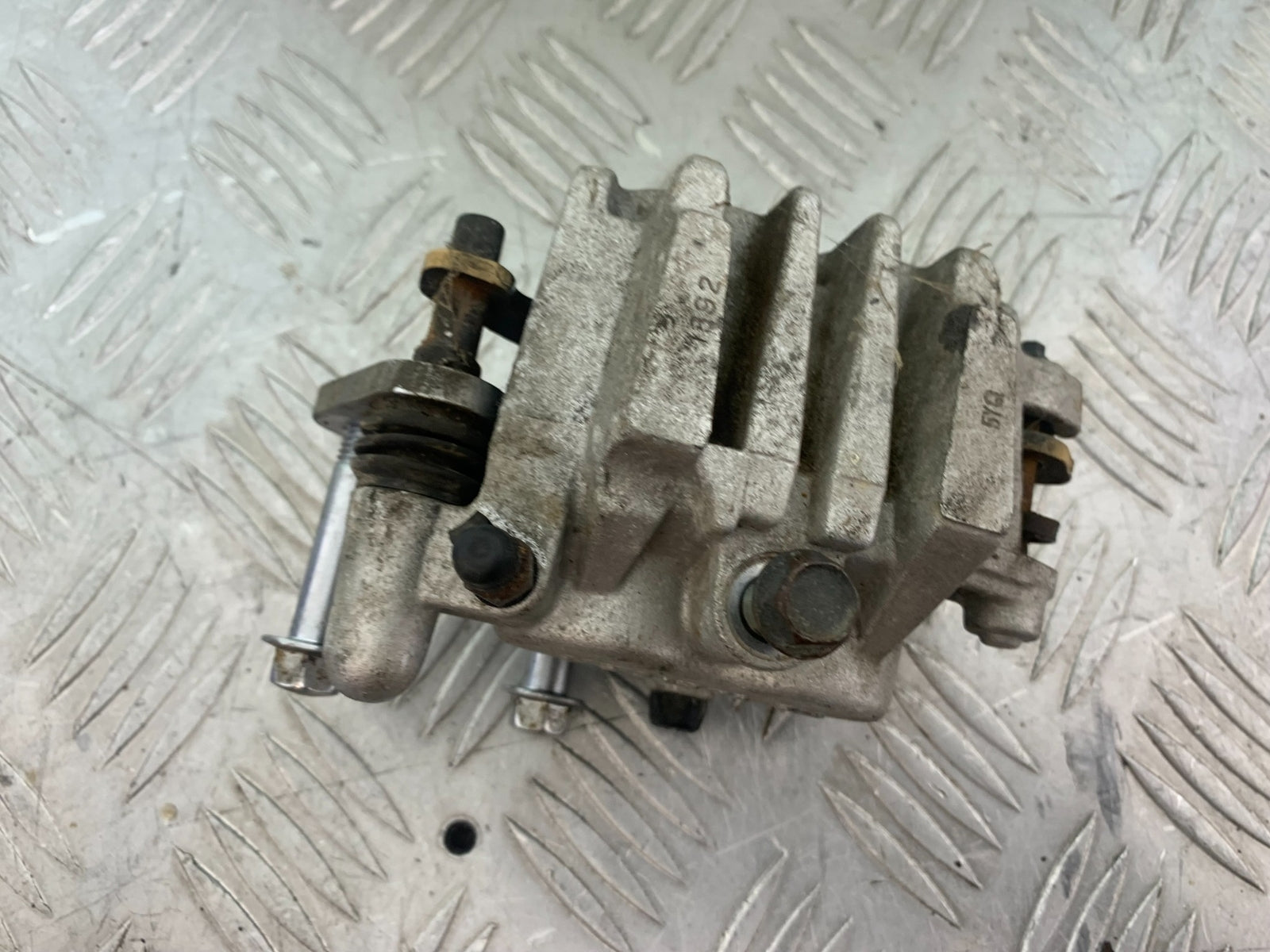 KAWASAKI VN1500 CLASSIC FRONT BRAKE CALIPER   YEAR 1999 -2006 (CMB1166)