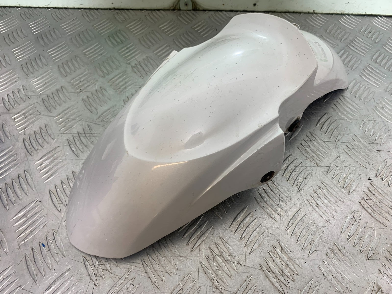 YAMAHA XJ6 XJ6-S FRONT MUDGUARD   YEAR 2009-2015  (CMB1212)
